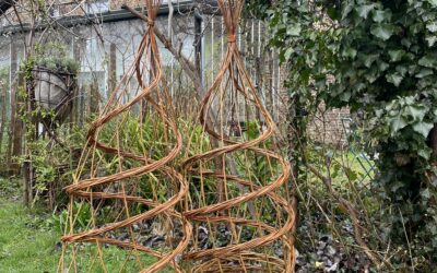 Cham’di Les petites (in)désirables & workshop mandenmaken in de moestuin